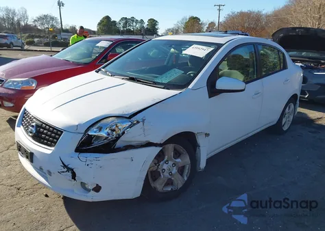 2008 Nissan Sentra 2.0S z USA, uszkodzony, nr VIN 3N1AB61E08L733906